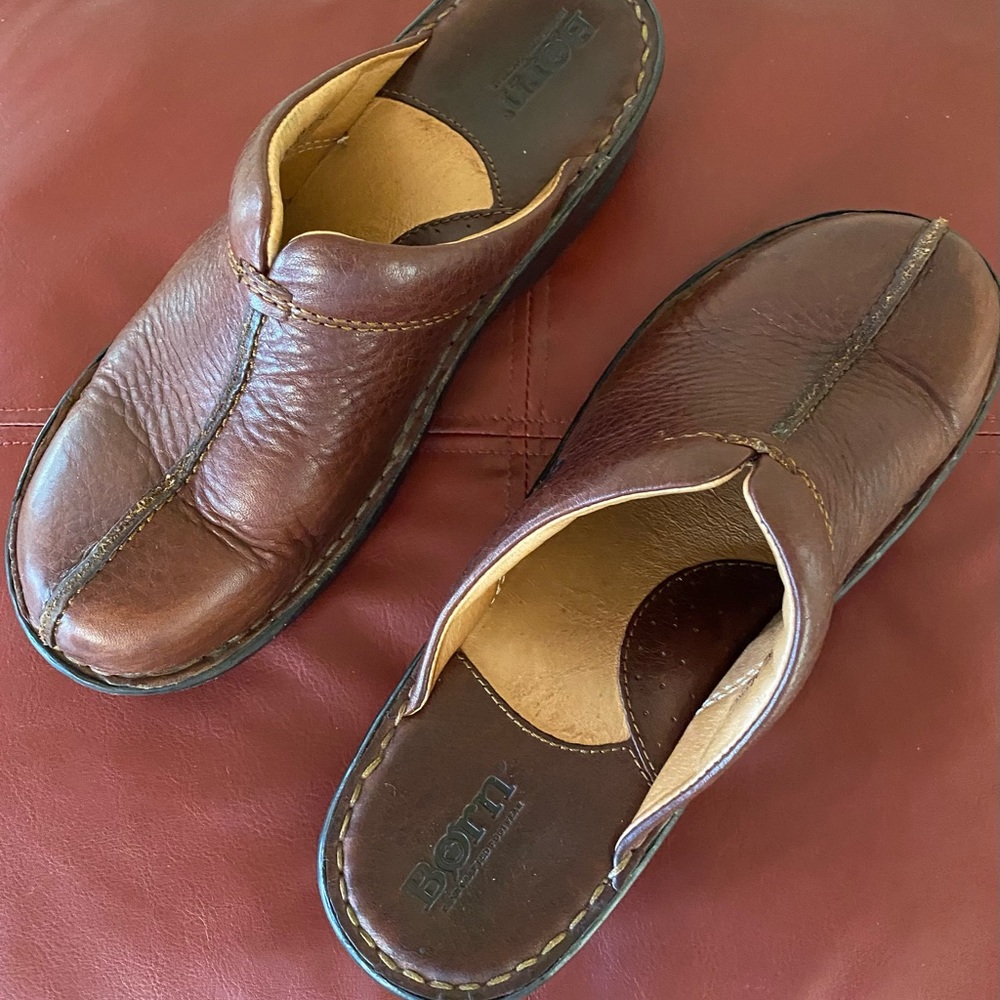 Björn leather slip on clogs.
